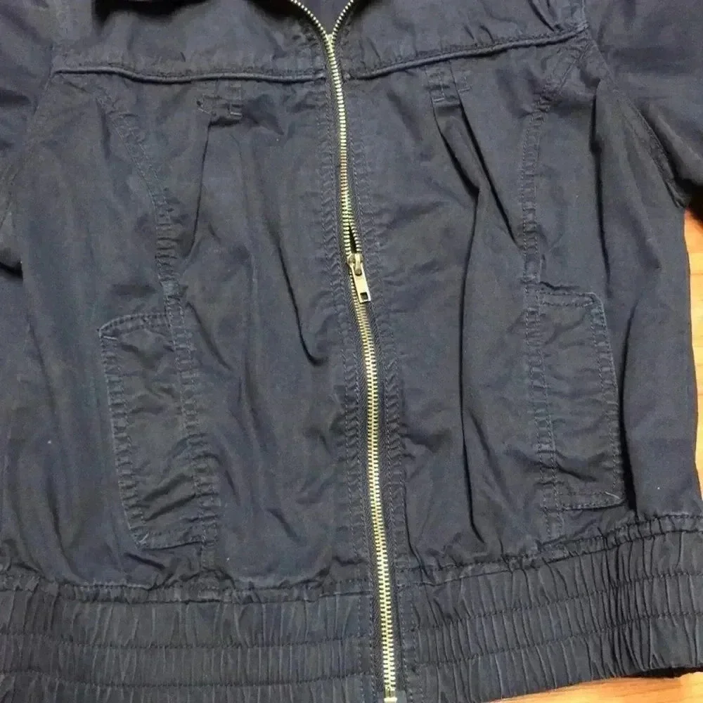 Rue 21 Navy Crop Jacket, Size med - Picture 3 of 7
